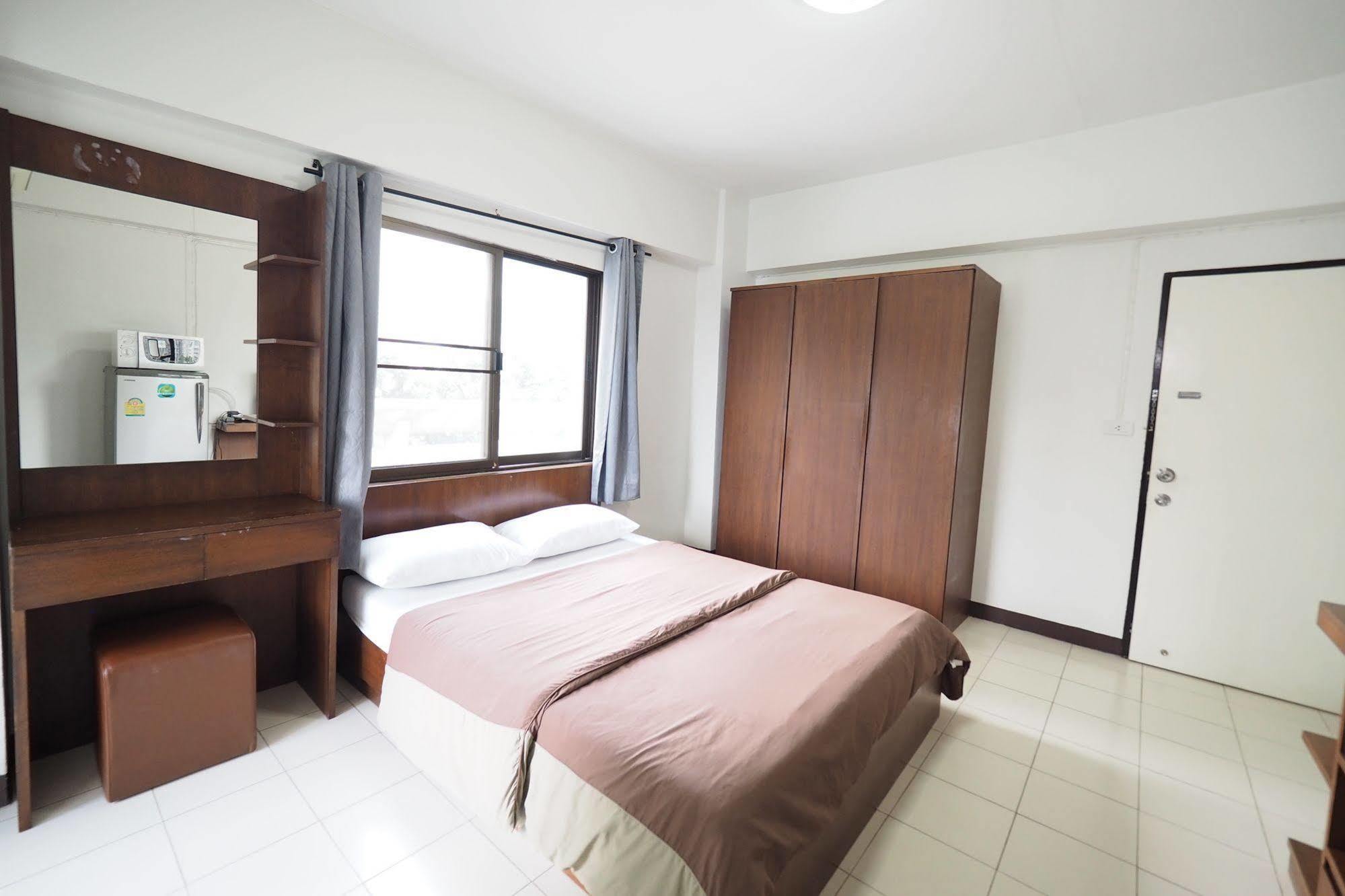 Living Naraa Place Μπανγκόκ Εξωτερικό φωτογραφία
